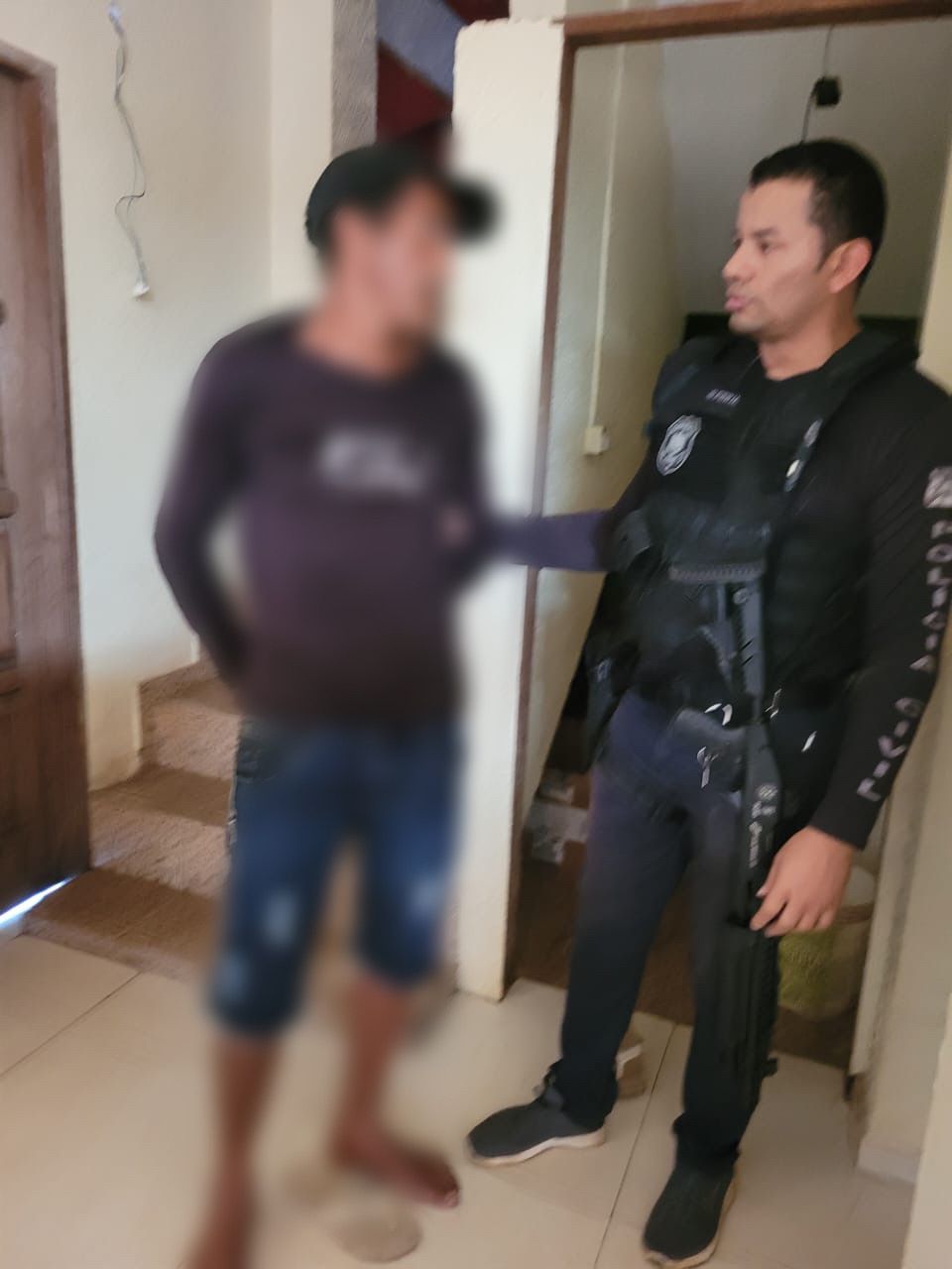 EM OIAPOQUE, POLÍCIA CIVIL PRENDE TRÊS INDIVÍDUOS EM FLAGRANTE POR TENTATIVA DE HOMICÍDIO E UM INDIVÍDUO POR VIOLÊNCIA DOMÉSTICA 